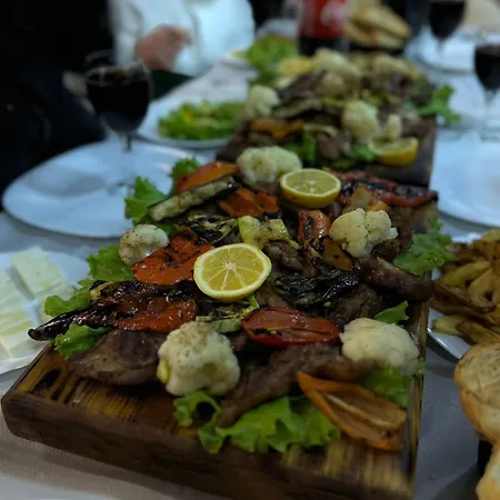 Hotel Restorant And Vellezerit Ndoj Draci